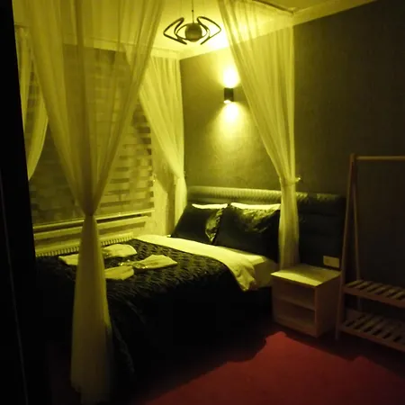 Ξενοδοχείο Enjoy House Boutiqe *