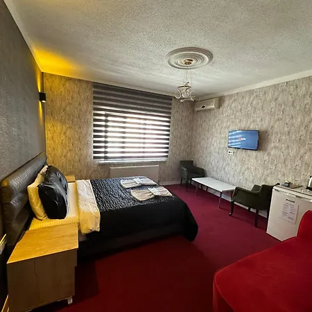 Enjoy House Boutiqe Otel *