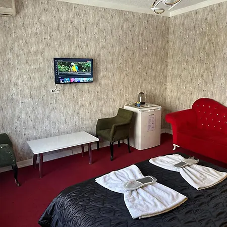 Enjoy House Boutiqe Hotel